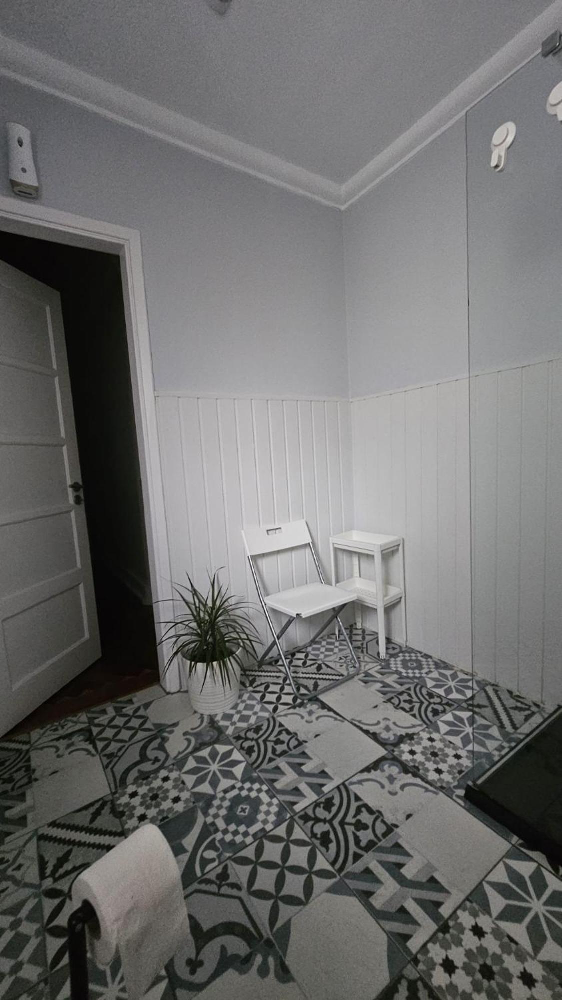 Habitacion Privada Para 3 Grande Con Balcon Lisbon Luaran gambar